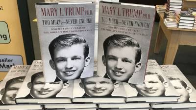 Трамп назвал книгу своей племянницы лживой и глупой