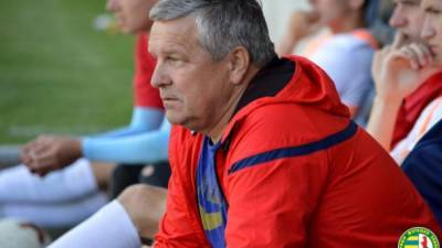 Известный украинский футбольный тренер с двумя детьми погиб в ДТП