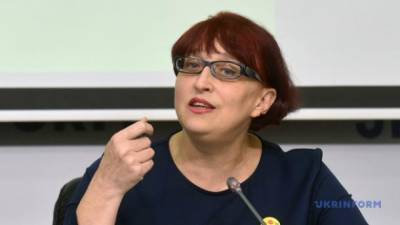 Нардеп-слуга назвала недостаточной зарплату парламентариев в 35 тыс. грн