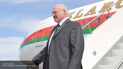 Лукашенко заявил, что его оппоненты планируют повторить свержение власти Белоруссии силой