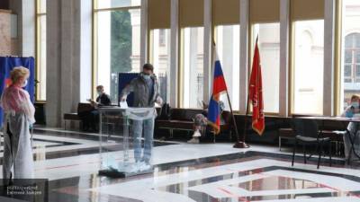 Экзитпол ВЦИОМ показал высокий уровень поддержки поправок к Конституции в РФ