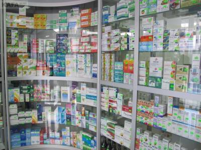 Минздрав Азербайджана: больным COVID-19 нельзя посещать аптеки