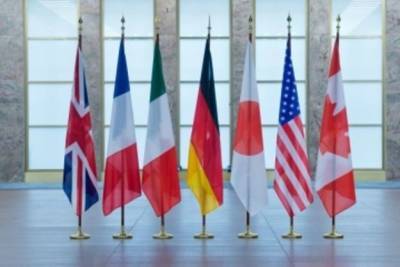 Послы стран «Большой семерки» обеспокоены состоянием независимости Нацбанка после отставки Смолия