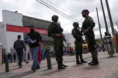 Колумбийских солдат массово обвинили в насилии над несовершеннолетними