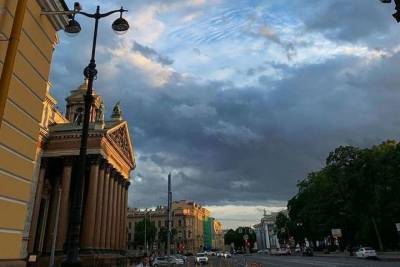 Петербуржцев 2 июля ждут кратковременные дожди с грозами