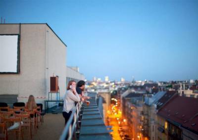 В Праге начинает работу кинотеатр на крыше