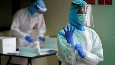 Медикам Литвы, борющимся с коронавирусом, выделят новые выплаты