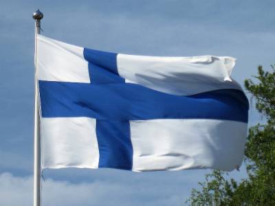 ВВС Финляндии «тихонько» убрали свастику со своих эмблем после 100 лет использования