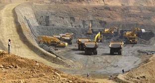 Активисты добились вывода вооруженной охраны с территории Амулсарского рудника