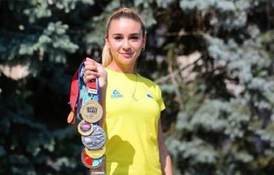 Украинская чемпионка Анжелика Терлюга в купальнике показала, чем нокаутирует вне ринга: "Бомба"