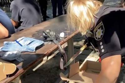 В Одессе женщина из ревности ударила подругу ножом