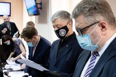 Печерский суд 8 июля продолжит заседание по избранию меры пресечения Порошенко