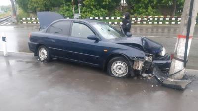 В Екатеринбурге у водителя, наехавшего на пешехода, угнали автомобиль с места ДТП