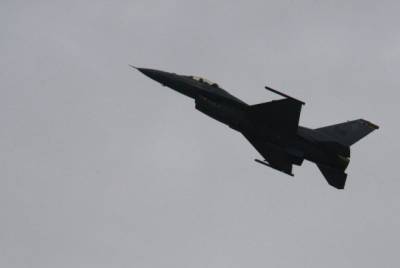 В США во время учений погиб пилот истребителя F-16