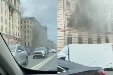 Крупный пожар произошел в жилом доме на Тверской улице в Москве