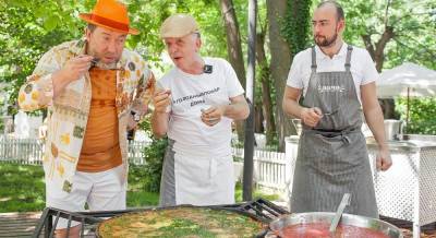 Известный одесский ресторатор Савва Либкин поделился рецептом чахохбили (видео)