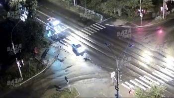 Торопливого пешехода сбили в Вологде на перекрестке Герцена и Левичева (ВИДЕО)
