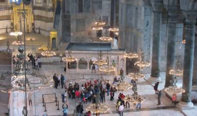 Святую Софию в Стамбуле разрешили вновь сделать мечетью