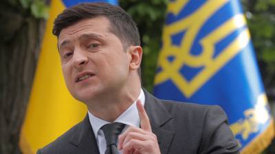 Удовлетворенность работой Зеленского на Украине снизилась до 36%