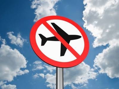 В России продлен запрет на международные авиарейсы