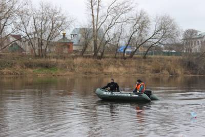 В Тверской области в воде нашли тело пропавшего мужчины
