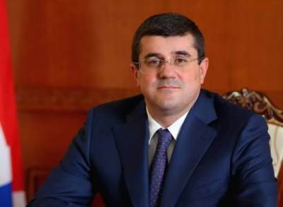 Президент Арцаха подписал указы об отставке и назначении