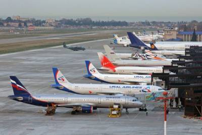 Нелётное решение: Росавиация продлила запрет авиарейсов за рубеж до августа