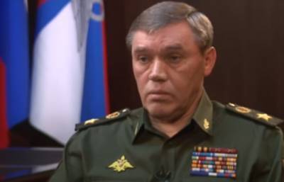 Глава Генштаба Герасимов обсудил с главой Военного комитета НАТО борьбу с COVID-19