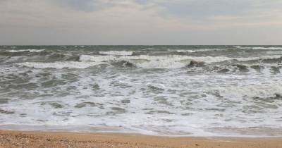 В Мариуполе нашли мертвым 7-летнего ребенка, который потерялся на пляже Азовского моря