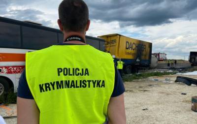 В Польше произошло ДТП с участием автобуса, среди пострадавших украинцы
