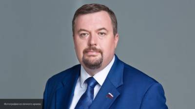 Депутат Морозов: Западу непозволительно давать оценки поправкам в Конституцию