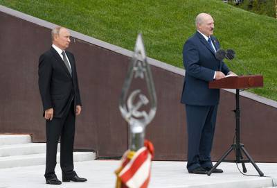 Лукашенко рассказал о требованиях к России и голодных бунтах в США