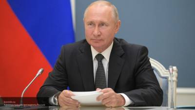 Путин подписал указ о присвоении почетного звания 20 городам