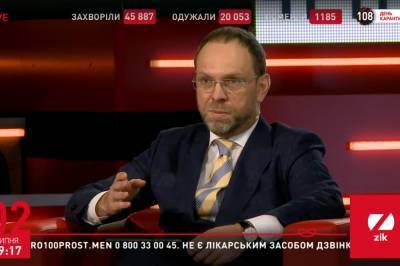 Власенко считает, что Порошенко должен поставить Венедиктовой прижизненный памятник