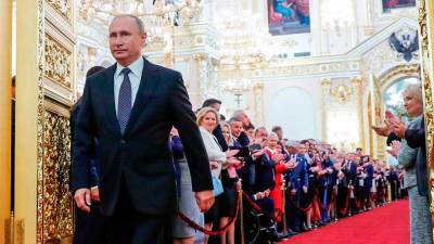 С уходом Владимира Путина из дворца, эпоха «кремлевских» неизбежно закончится, ждать осталось недолго