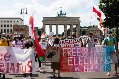 Фотофакт. Масштабная акция солидарности с Беларусью прошла в Берлине