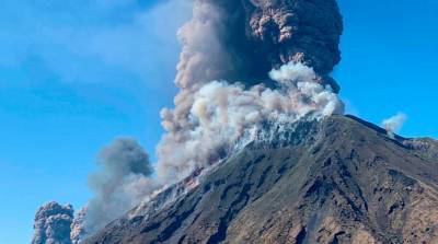Активизировался вулкан на острове Стромболи в Италии