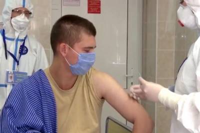 У участников испытаний российской вакцины от COVID-19 выявили антитела