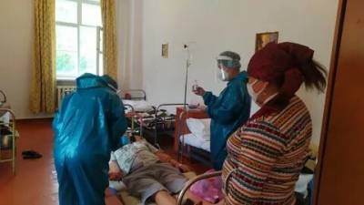 Россия отправит в Киргизию 51 медика, СИЗ и лекарства