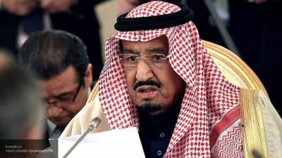 Короля Саудовской Аравии госпитализировали в Эр-Рияде