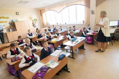 Госдума готовит законопроекты с советскими нормами для педагогов
