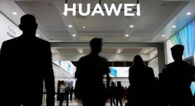 Британия просит Японию развернуть 5G без Huawei