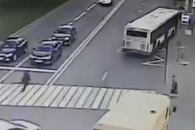 Женщина погибла в аварии с рейсовым автобусом в Люблине