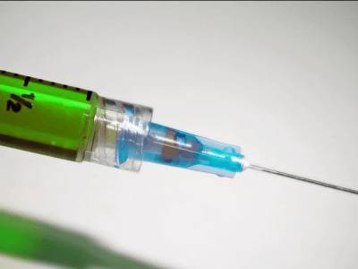 Испытатель вакцины от коронавируса сделал признание