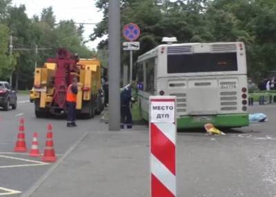 Прокуратура начала проверку в связи с наездом автобуса на остановку в Люблине
