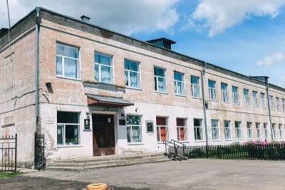 В починковской школе впервые за 79 лет капитально отремонтируют фасад