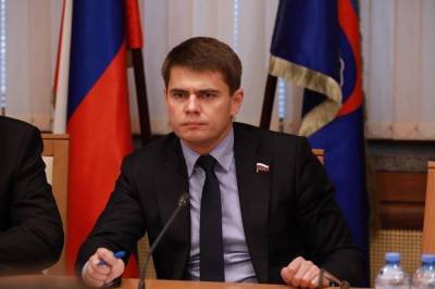 Депутата Боярского разочаровали закрытые бары и рестораны в Петербурге