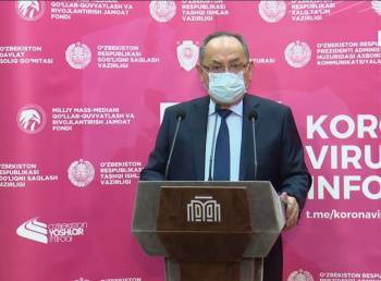 Нурмат Атабеков усомнился в том, что 70% россиян имеет антитела и заявил, что практика отмены ношения масок на улице, введенная в России, неверна