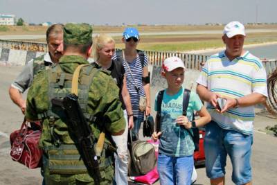 Пограничники Крыма рассказали, почему украинские туристы не могут попасть на полуостров