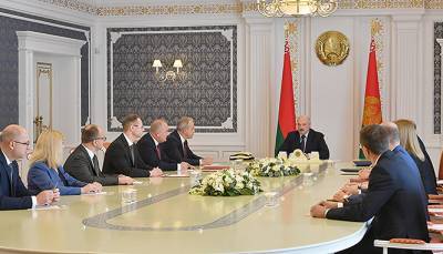 А. Лукашенко назначил новых руководителей в правление Нацбанка